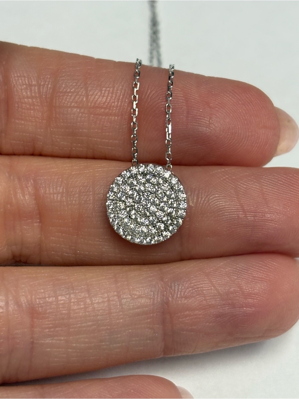 Suzy Levian Sample Sterling Silver Pavé White CZ Round Pendant Necklace NWT